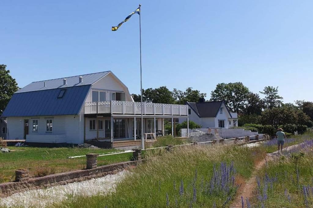 Villa Neptuni Rumsuthyrning Byxelkrok Esterno foto